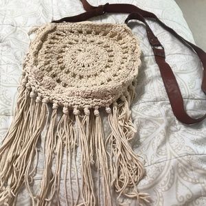 Cream crouched purse